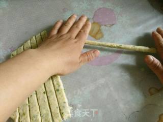 香葱脆棒的做法步骤：10