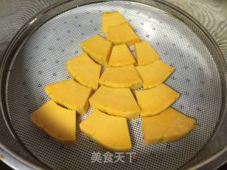 椰香南瓜派的做法步骤：5