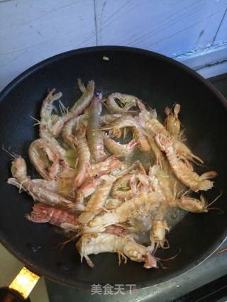 蒜香虾姑的做法步骤：3