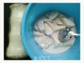 生粉裹山药的做法步骤：1