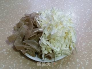 杂蔬炒粉皮的做法步骤：2