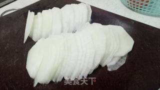 酸辣萝卜的做法步骤：1