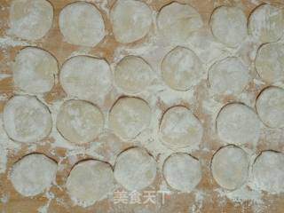榆钱水饺的做法步骤：5