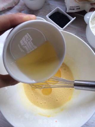 杏仁芝麻饼的做法步骤：3