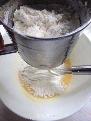 杏仁芝麻饼的做法步骤：4