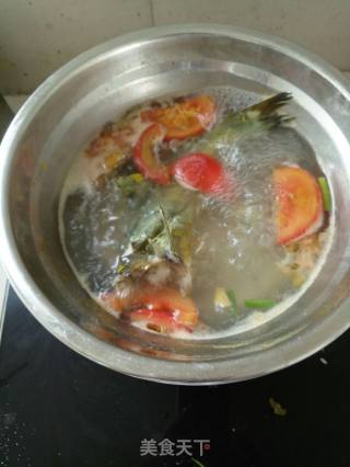 宝宝辅食－番茄鱼泥面条的做法步骤：4