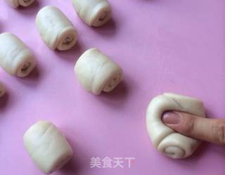 蛋黄酥的做法步骤：10