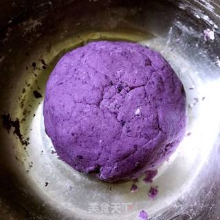麻心紫薯饼的做法步骤：3