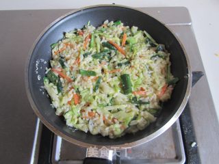 蔬菜米饭饼的做法步骤：7