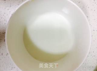 酸辣鸡蛋汤的做法步骤：3