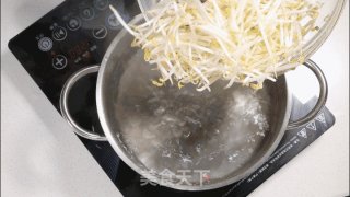 炸酱面的做法步骤：17