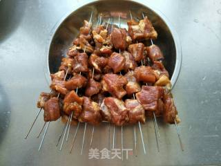 孜然烤肉串的做法步骤：3