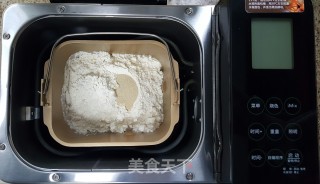 黄油手撕面包卷的做法步骤：1