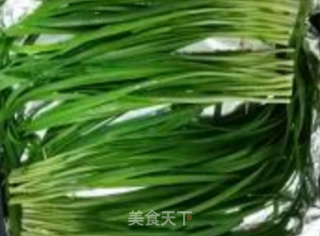 烤韭菜的做法步骤：1