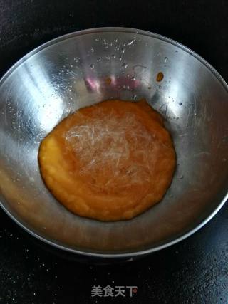 芒果慕斯杯的做法步骤：2