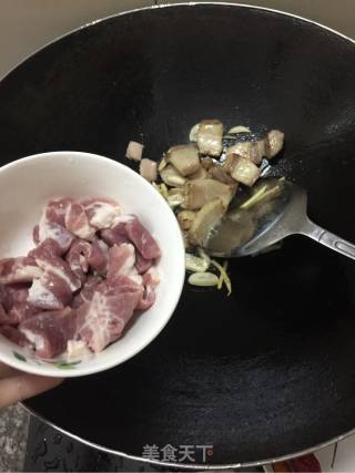 腐竹焖肉的做法步骤：7