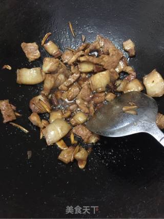 腐竹焖肉的做法步骤：9