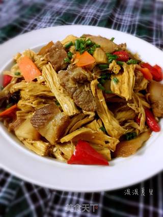 腐竹焖肉的做法步骤：16