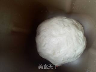 肉松鱿鱼迷你披萨的做法步骤：5