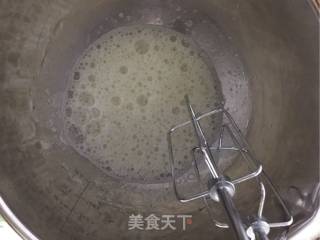 五彩抹茶水果蛋糕卷的做法步骤：4