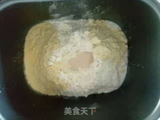 粗粮奶酪包~黄豆面版的做法步骤：2