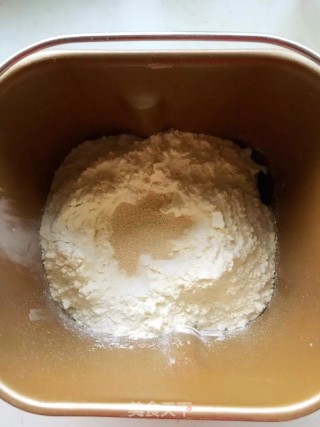 花生酱千层酥饼的做法步骤：1