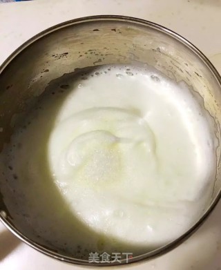 六寸戚风蛋糕的做法步骤：11