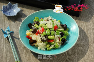 蚕豆米炒双耳的做法步骤：7