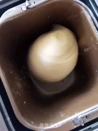 葡萄干土司的做法步骤：2