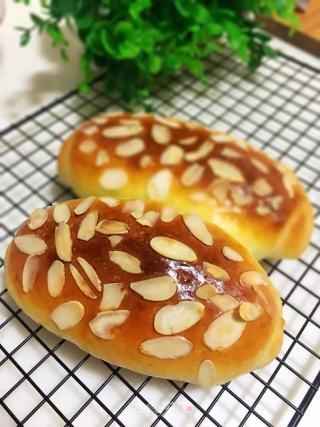 杏仁片面包的做法步骤：9