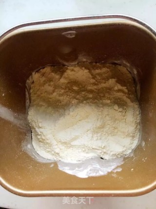 椰蓉千层酥饼的做法步骤：4