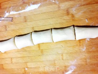椰蓉千层酥饼的做法步骤：9