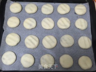 无油酒酿豆沙饼（自创）的做法步骤：4