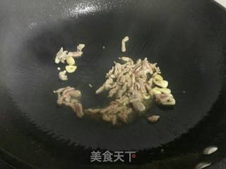 酸菜肉丝汤（开胃特效）的做法步骤：3
