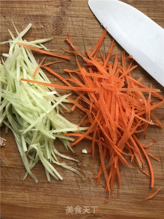 鸡丝凉面的做法步骤：2