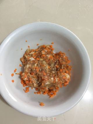 胡萝卜糯米珍珠丸子的做法步骤：3