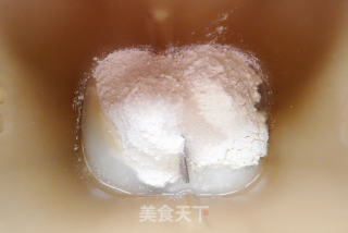 葱香热狗包的做法步骤：1