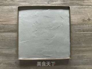 醇香黑米戚风蛋糕卷的做法步骤：9