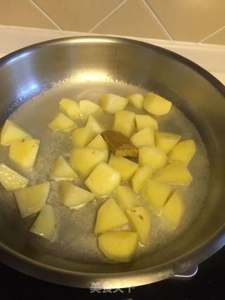 超满足咖喱土豆鸡排盖饭的做法步骤：5