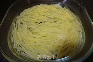 妈妈土豆丝的做法步骤：4