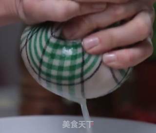 花椰菜披萨的做法步骤：2