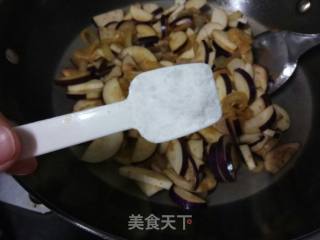 红烧茄子????五花肉的做法步骤：7