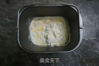 中种蜂蜜牛奶面包的做法步骤：1