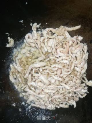 青椒榨菜肉丝的做法步骤：4