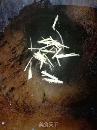青椒榨菜肉丝的做法步骤：5