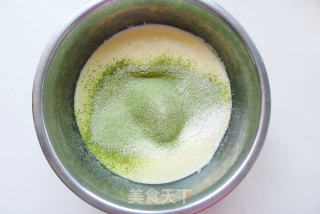 蜂蜜抹茶玛德琳蛋糕的做法步骤：3