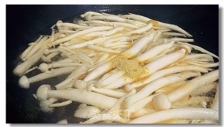 水煮鸡片的做法步骤：9