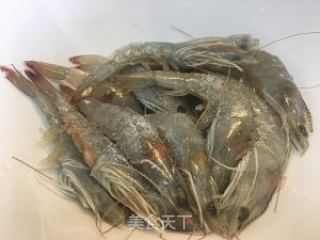 脆椒香辣虾的做法步骤：1