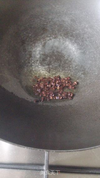 红烧兔肉的做法步骤：3