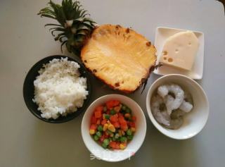 菠萝焗饭的做法步骤：1